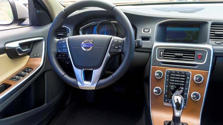 interior Volvo S60