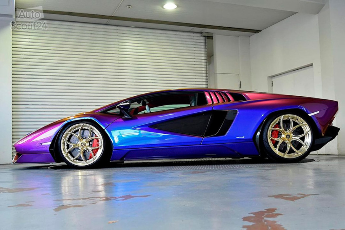 Lamborghini-Countach-LPI-800-4-pintura-tuning (15).jpg