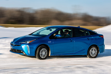 Consommation de carburant : les 10 véhicules hybrides les moins énergivores en 2022 Body Image
