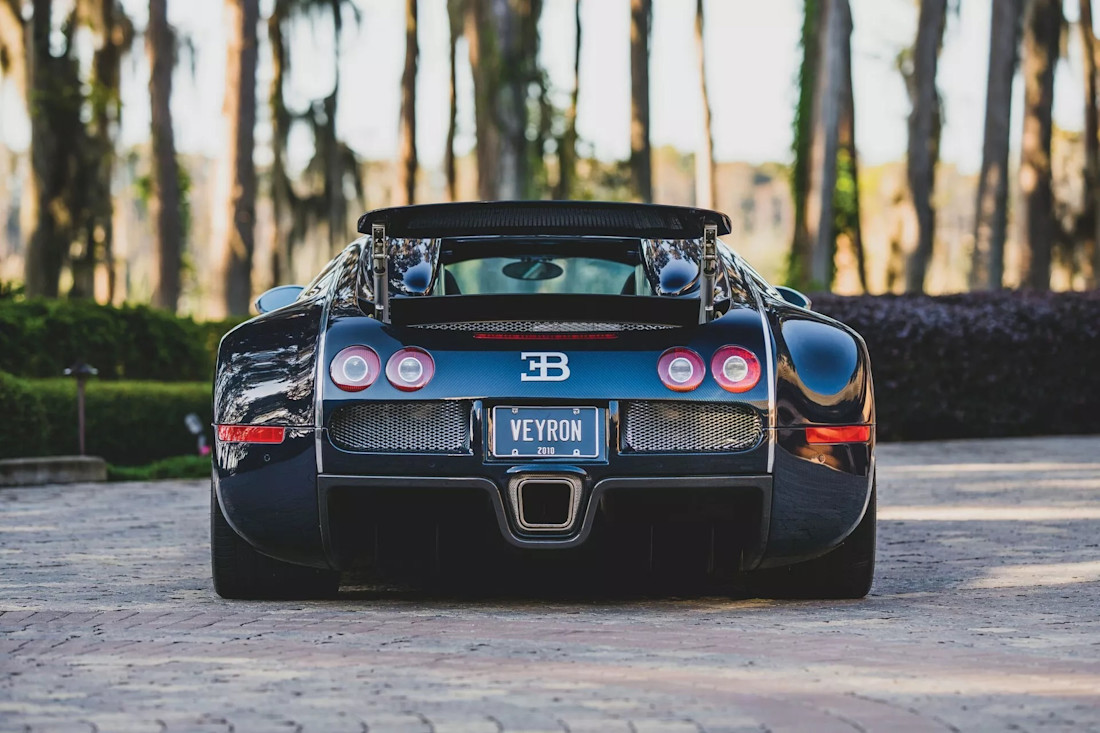 Bugatti-Veyron-Grand-Sport-Sang-Bleu (6).jpg