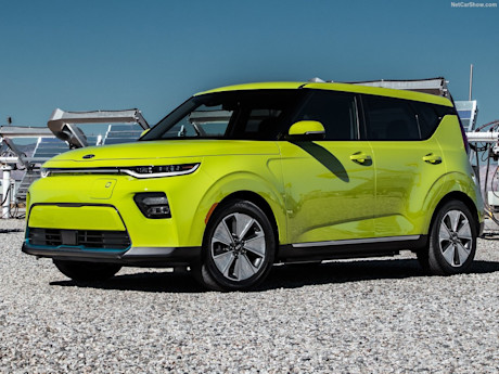 How Far Have Electric Cars Come in the Past 15 Years? Body Image