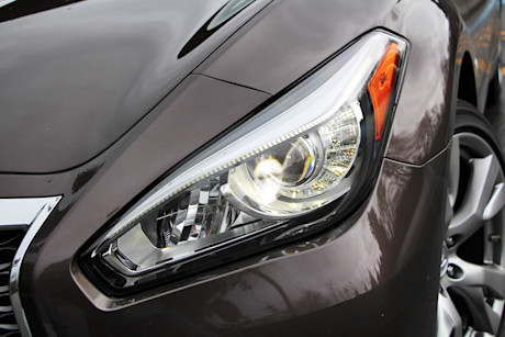 Editorial 2015 infiniti q70 37 awd 10 jy