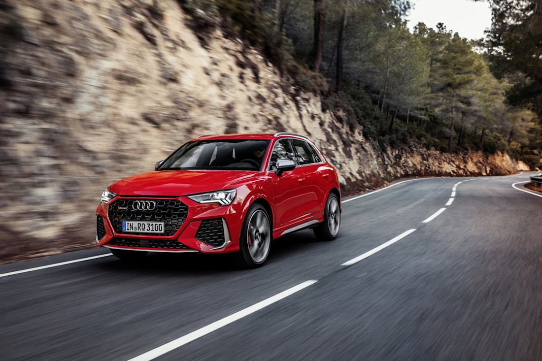 audi-rs-q3-sportback-2019-39-4.jpg