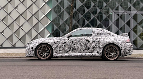 BMW M2 teaser (2022) banner