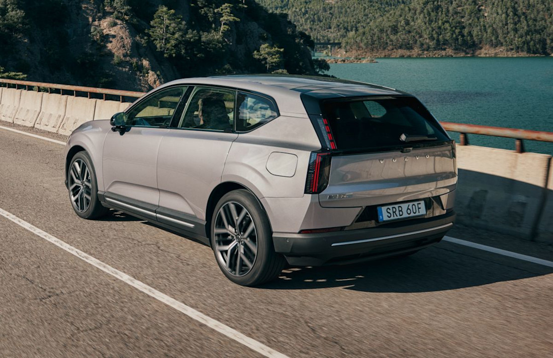 Volvo EX60 2