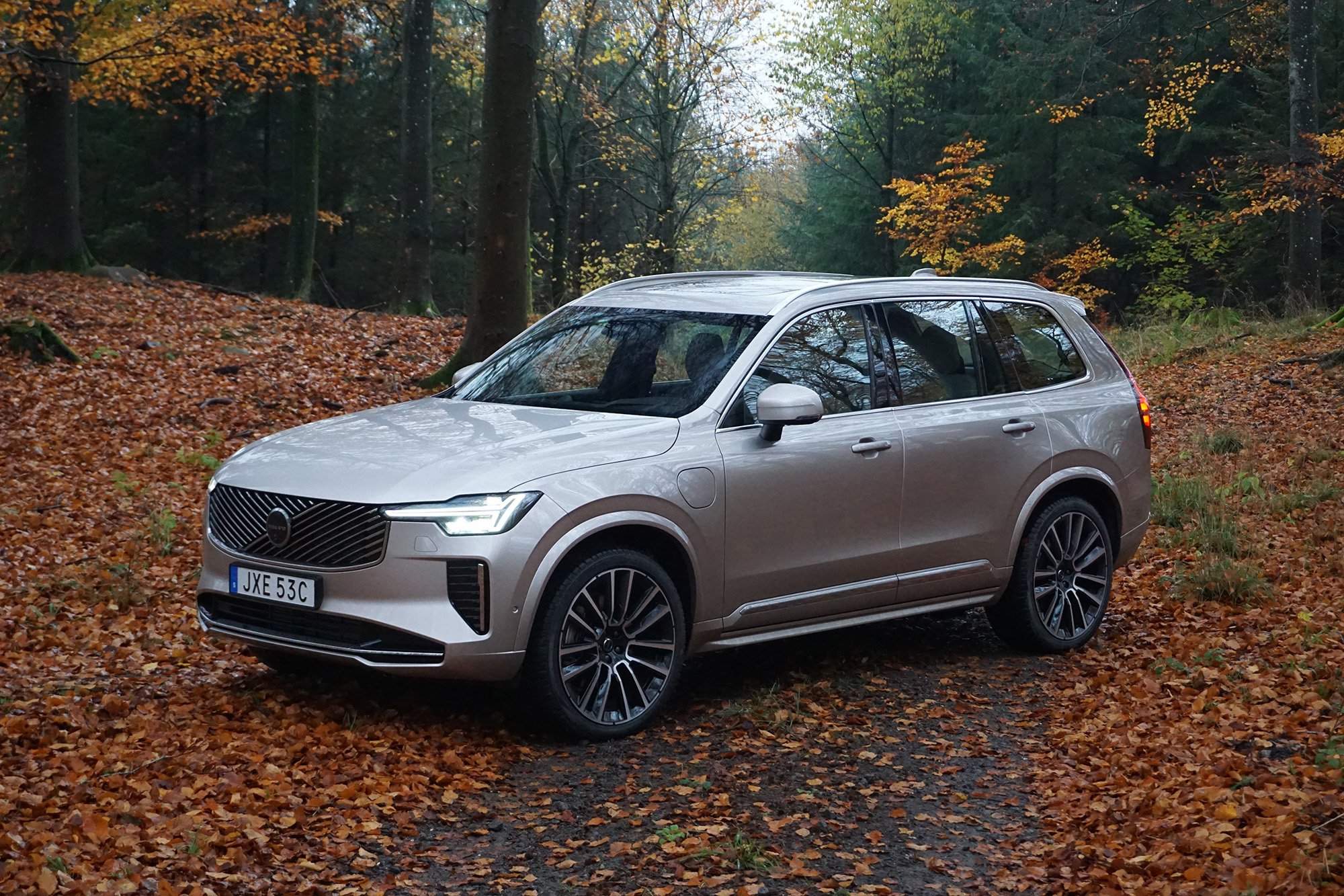 2025 Volvo XC90 First Drive Review and Video - AutoTrader.ca