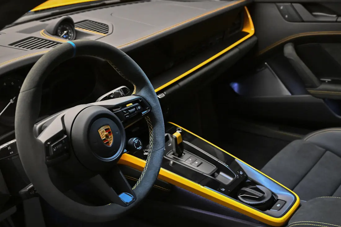 porsche-911-dakar-Sonderwunsch-2024 (6) porsche-911-dakar-Sonderwunsch-2024 (6)