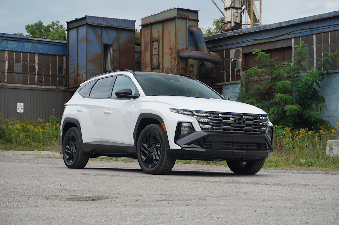 2026 Hyundai Tucson Hybrid Review + Video
