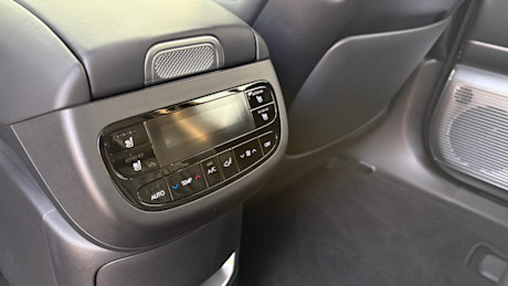 2026 Hyundai Ioniq 9 Review + Video Body Image