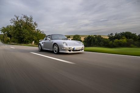 Editorial 1998 porsche 911 turbo s 993 15