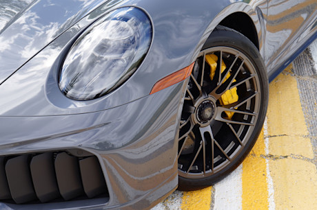 2026 Porsche 911 Turbo S-JL-22