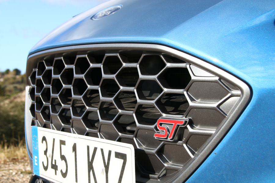 ford-focus-st-31.JPG