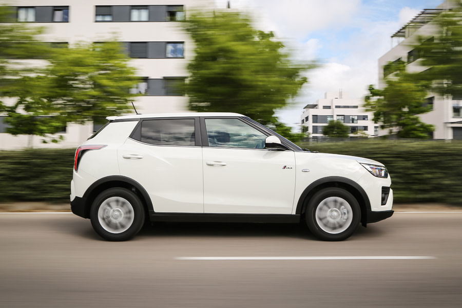 Nuevo Tivoli 1.2 Turbo - placa española (18).JPG