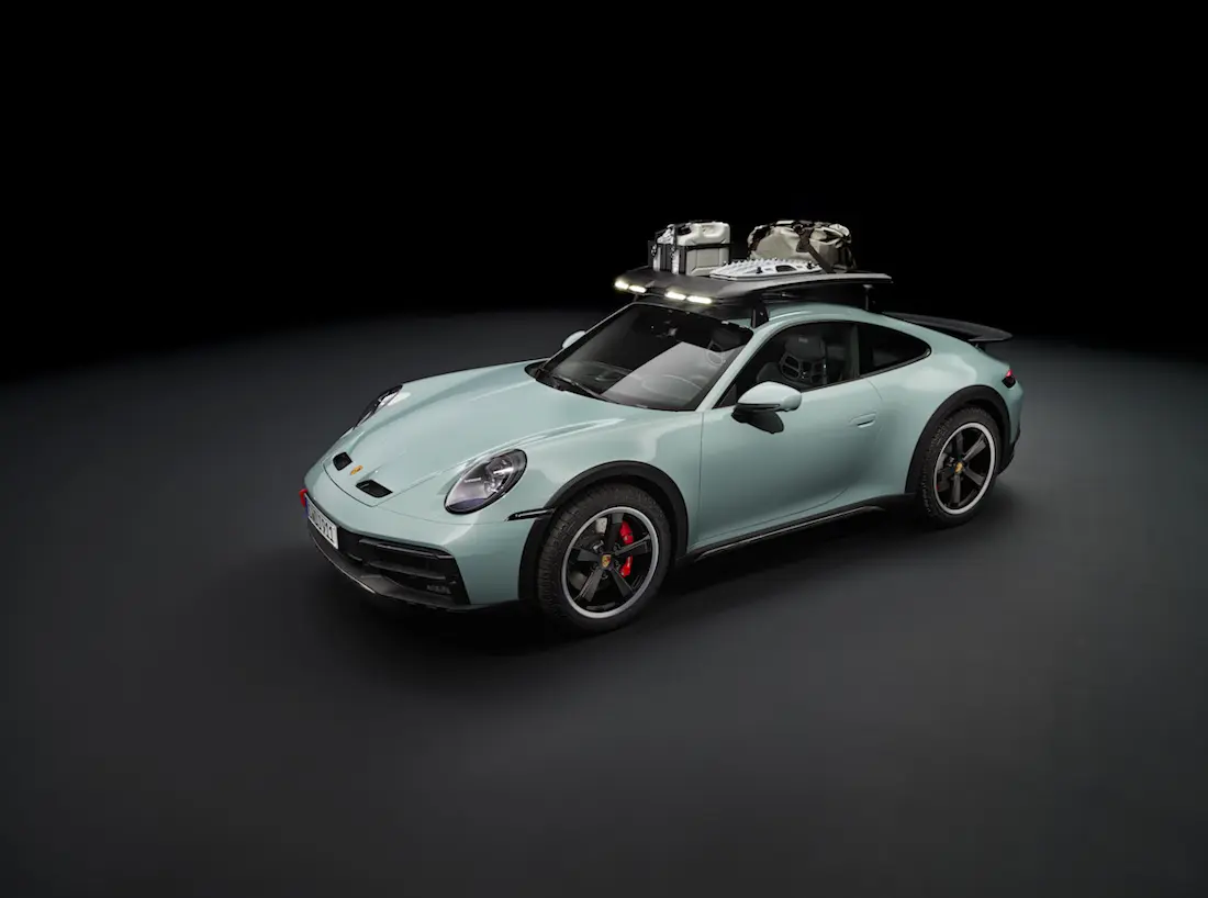 Porsche 911 Dakar (2022) statisch, vooraanzicht Porsche 911 Dakar (2022) statisch, vooraanzicht