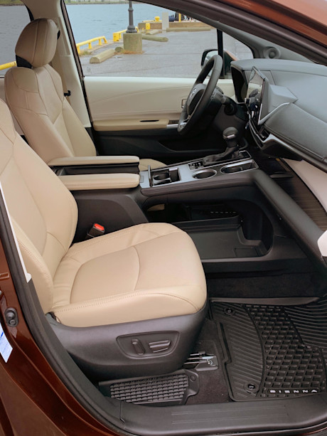 Toyota Sienna 2021 : premier essai Image