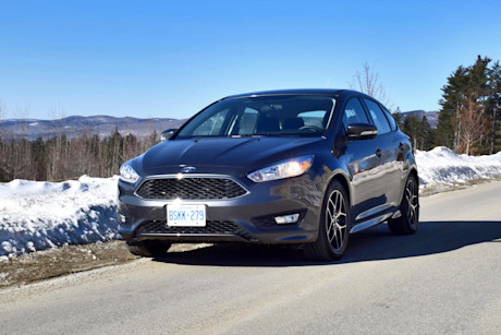 Editorial 2015 ford focus se hatchback jp 02