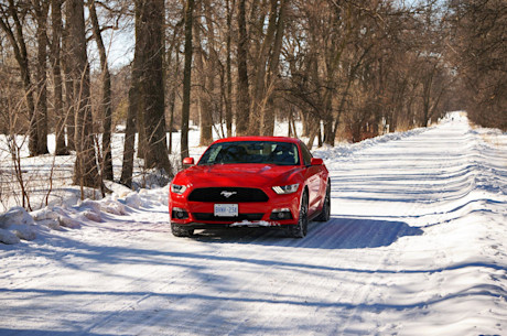 Editorial 2015 ford mustang ecoboost hl 04