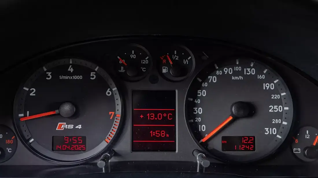subasta-audi-rs4-b5 (4).webp