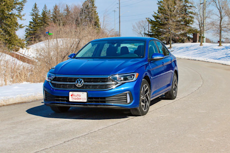 Editorial 2023 volkswagen jetta highline 02 pb