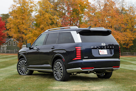 2026 Hyundai Palisade Hybrid First Drive Review Body Image