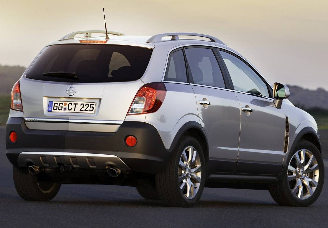 5WuesvBBMSxX0VwloXKdiH-5a486ea9ff4116693533ac86a72a4766-Opel_Antara_Back-1100