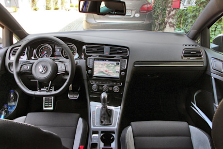 Editorial 2016 volkswagen golf r variant jy 40