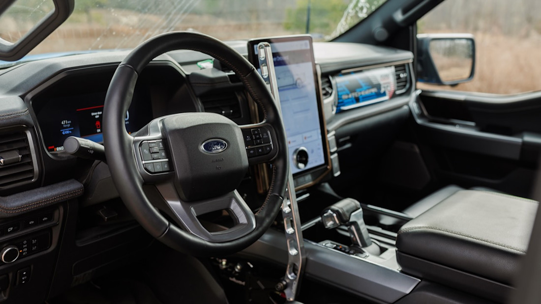 Ford-F-150-Lightning-Switchgear-autoscout24 (10).jpeg