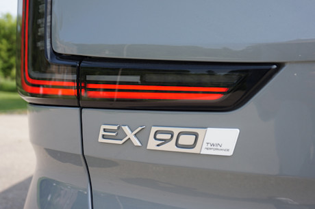 2025 Volvo EX90 Review + Video Image
