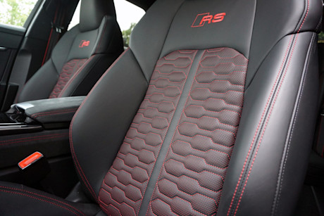 Editorial 2024 audi rs 6 performance fd 230627 21 di