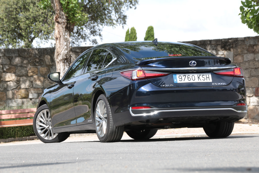 lexus-es-300h (16).JPG