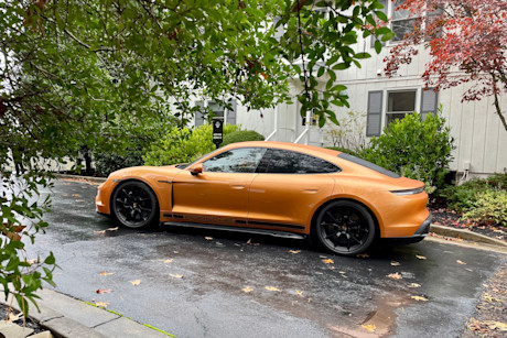 Editorial 2025 porsche taycan gts fd pb 241118 4