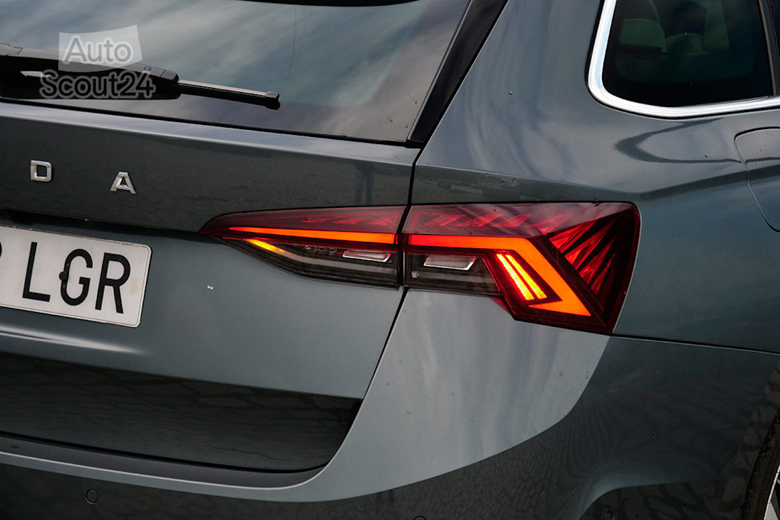 Prueba nuevo Skoda Octavia Combi 2.0 TDi 2020 Ruben Fidalgo (27).jpg