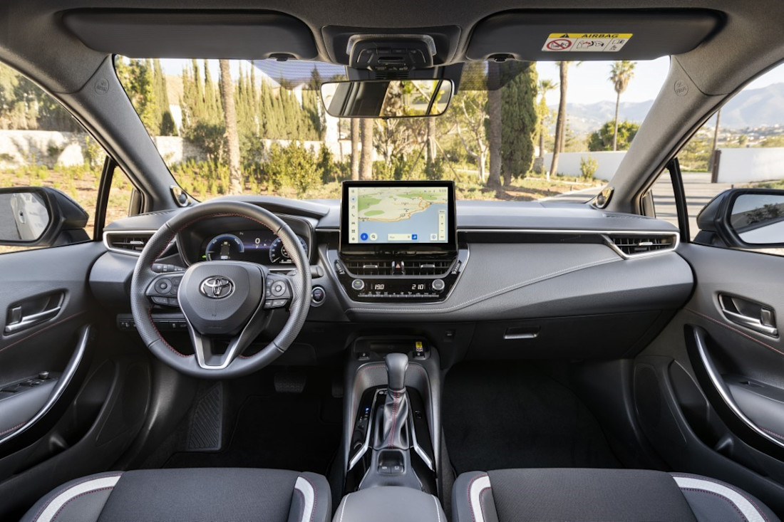 2023 - COROLLA TOURING SPORTS DPL-43