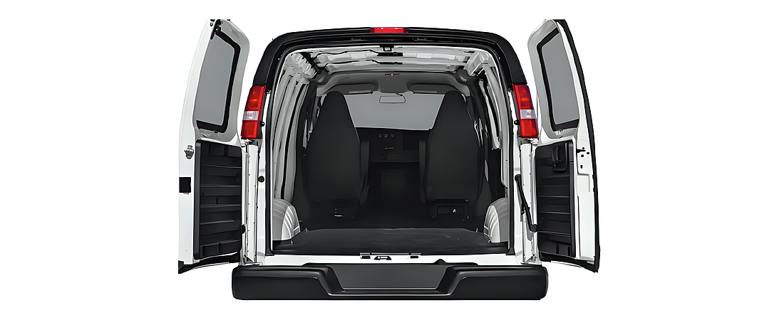 GMC Savana Cargo Van 2022 21