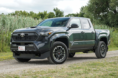 Editorial 2024 toyota tacoma double cab mt td jv 240904 5