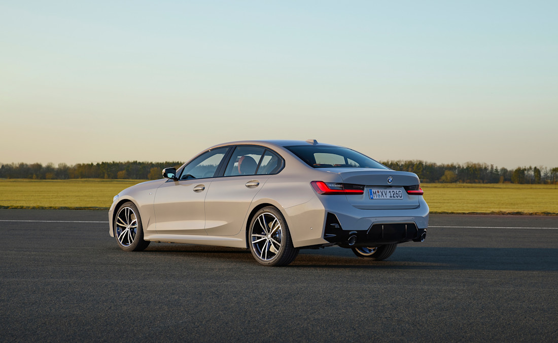 bmw-3er-limousine-back