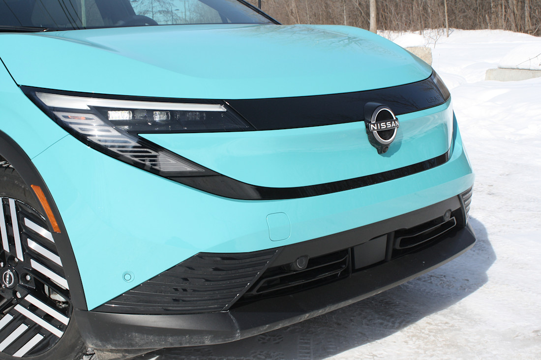2026 Nissan LEAF - TD - DB - 260408 - 11.jpg
