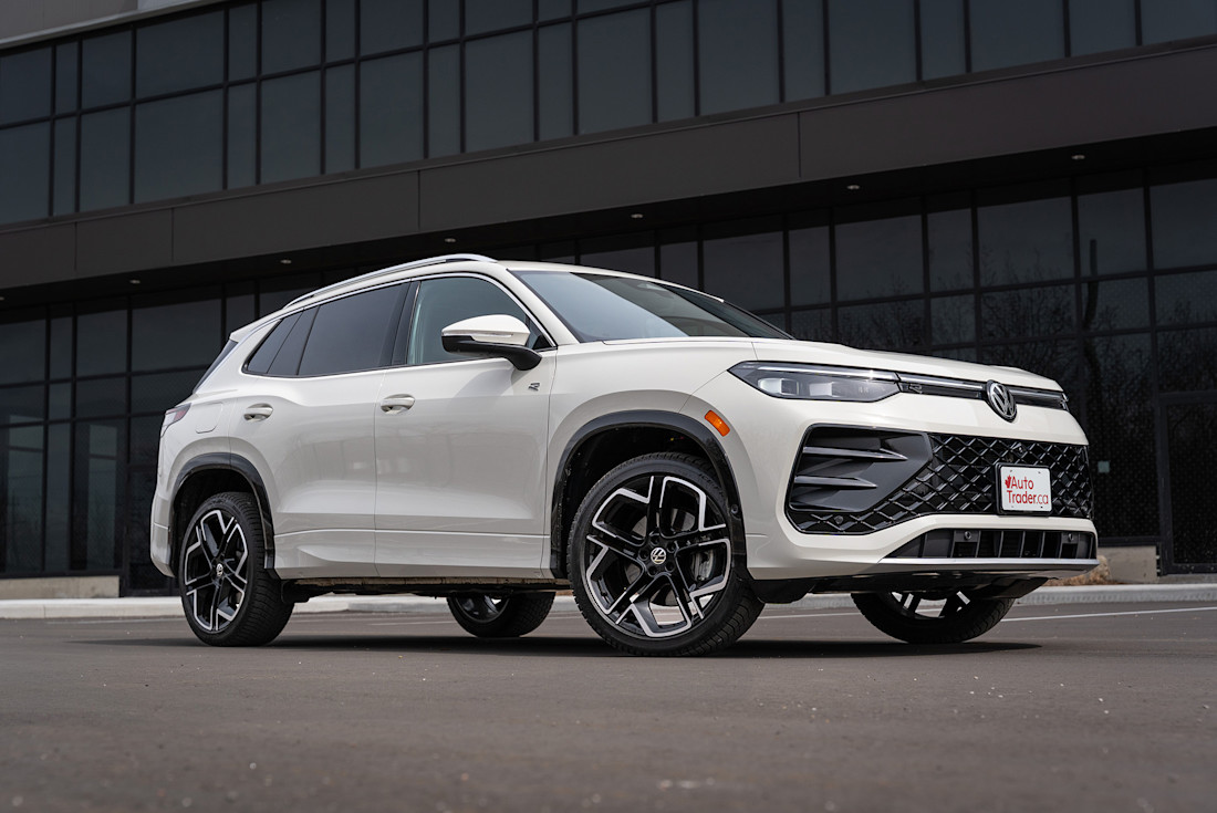 2026 Volkswagen Tiguan Turo - TD - JW - 260413 - 2.jpg