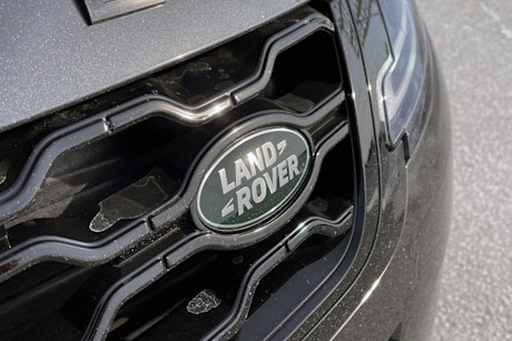 Editorial 2022 land rover range rover evoque p250 bronze collection 11 ct