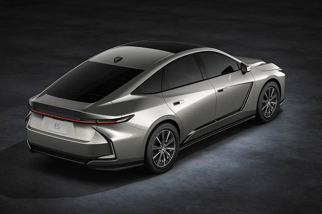 BEBE20250424 Lexus ES 01