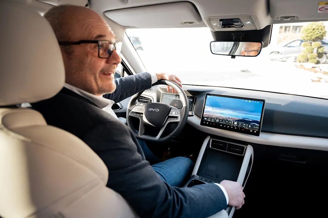 byd-atto-2-dm-i-2026-rudi