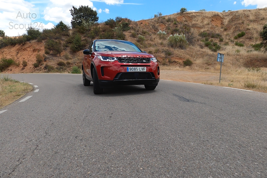 2_LR_discovery_sport_p300e.png