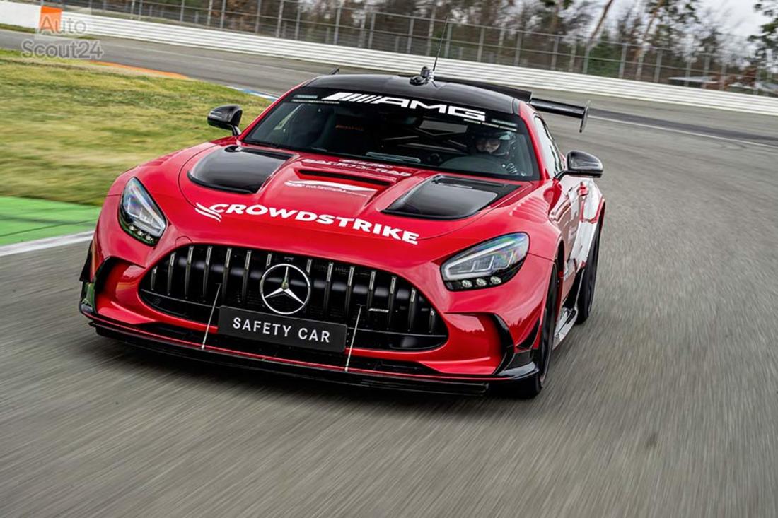 Mercedes-AMG-GT-Black-Series-2022-F1-Safety-Car-10.jpg