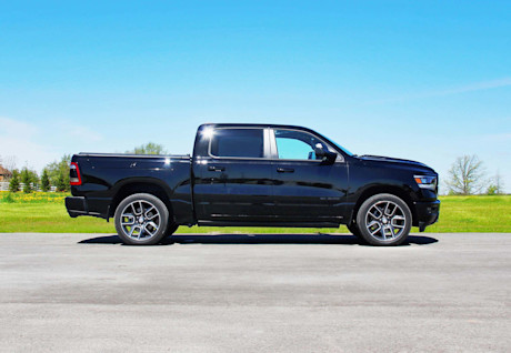 Editorial 2019 ram 1500 sport 04 dw