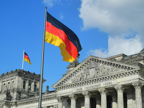 Milieusticker Duitsland 2025: waar heb ik de sticker nodig en waar kan ik 'm kopen?