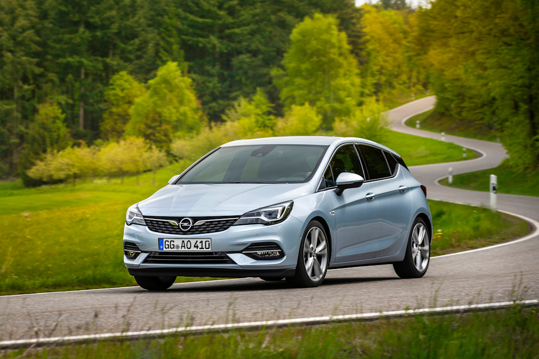 Opel-Astra-507804.jpg