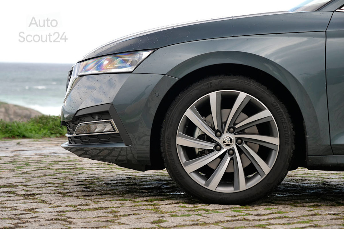 Prueba nuevo Skoda Octavia Combi 2.0 TDi 2020 Ruben Fidalgo (20).jpg