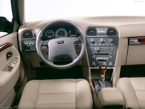 Volvo S40