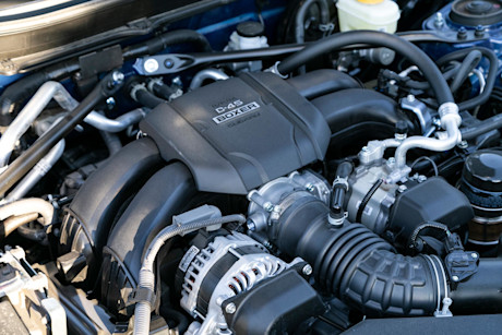 Editorial 2022 subaru brz sport tech 15 jw