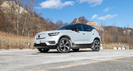 Editorial 2021 volvo xc40 recharge p8 awd 03 jw